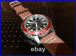 Timex Navi XL Automatic 41mm Red Bezel Stainless Steel Case PRISTINE 3 straps