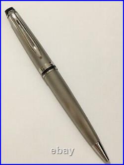 Waterman Expert Brushed Stainless Steel Chrome Trim Ballpoint Pen-superb