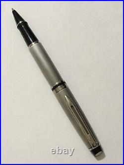 Waterman Expert Brushed Stainless Steel Chrome Trim Rollerball Pen-superb
